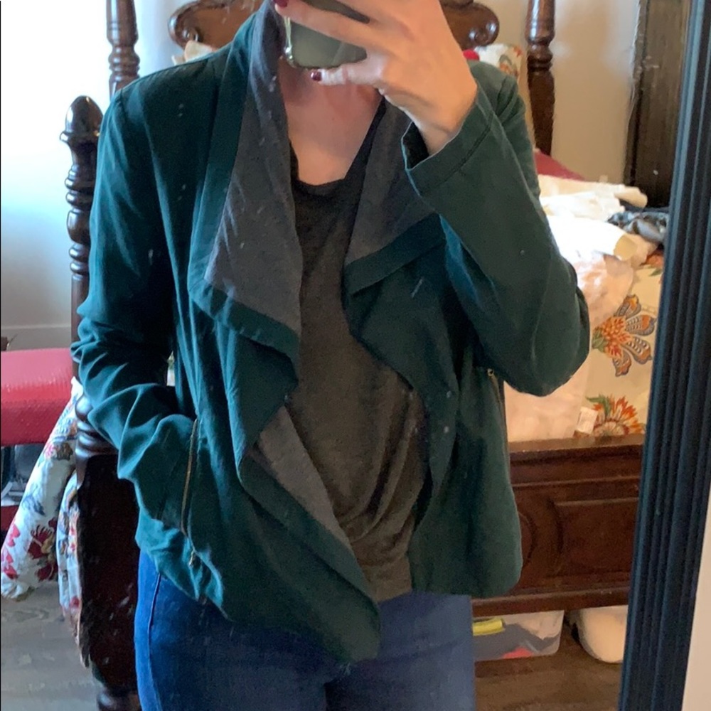 Lou and Grey Size Small Drape Jacket